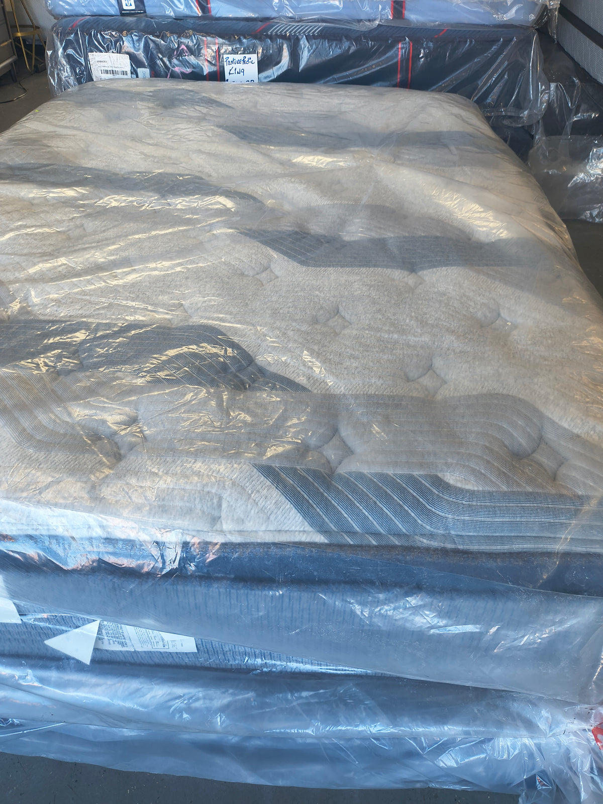 Serta Pillowtop Queen Mattress
