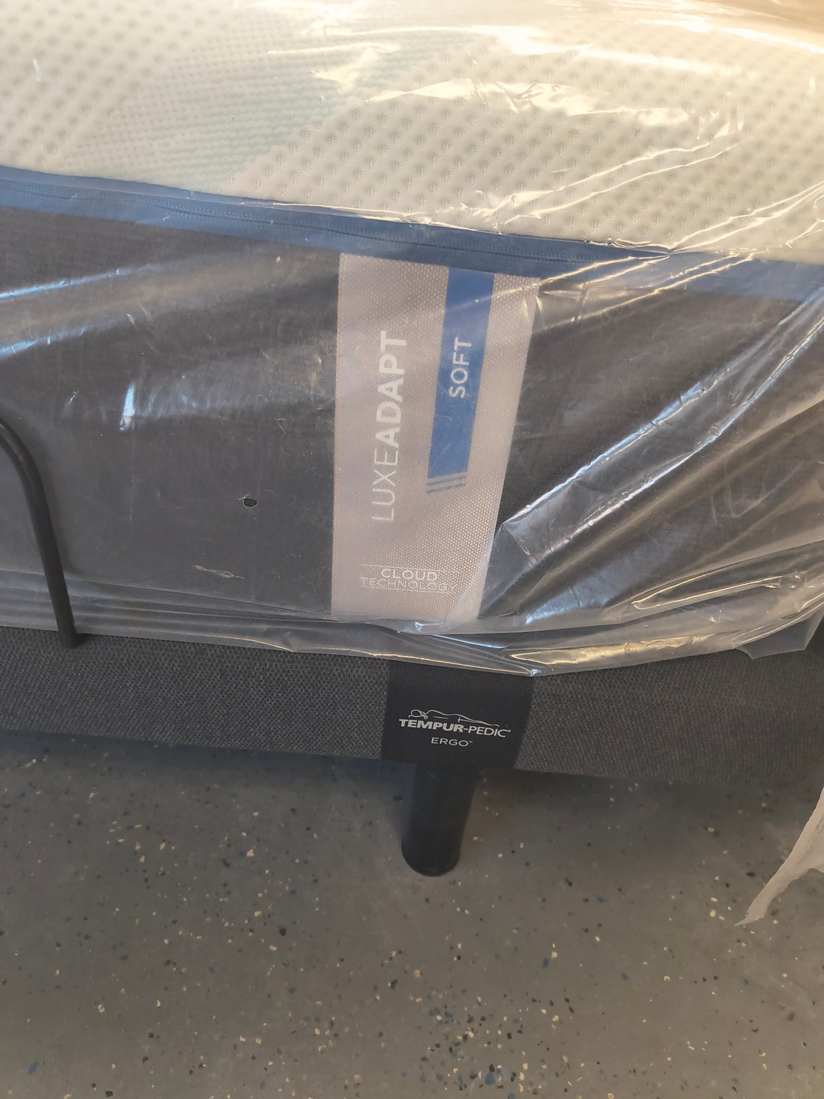 Tempurpedic Lux Adapt Soft Queen Mattress